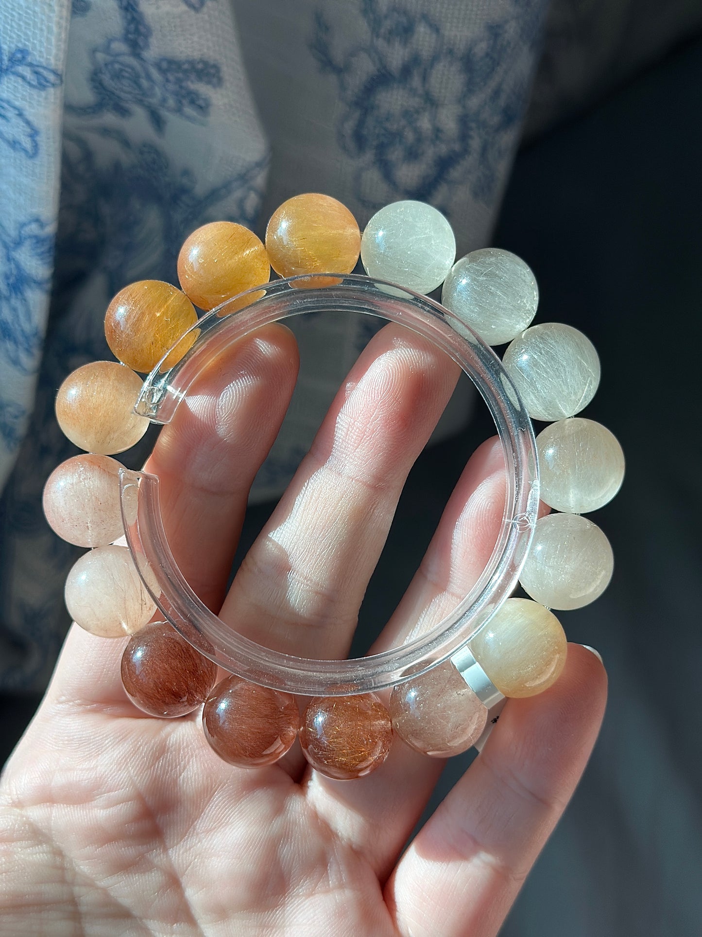 白橘渐变兔毛水晶