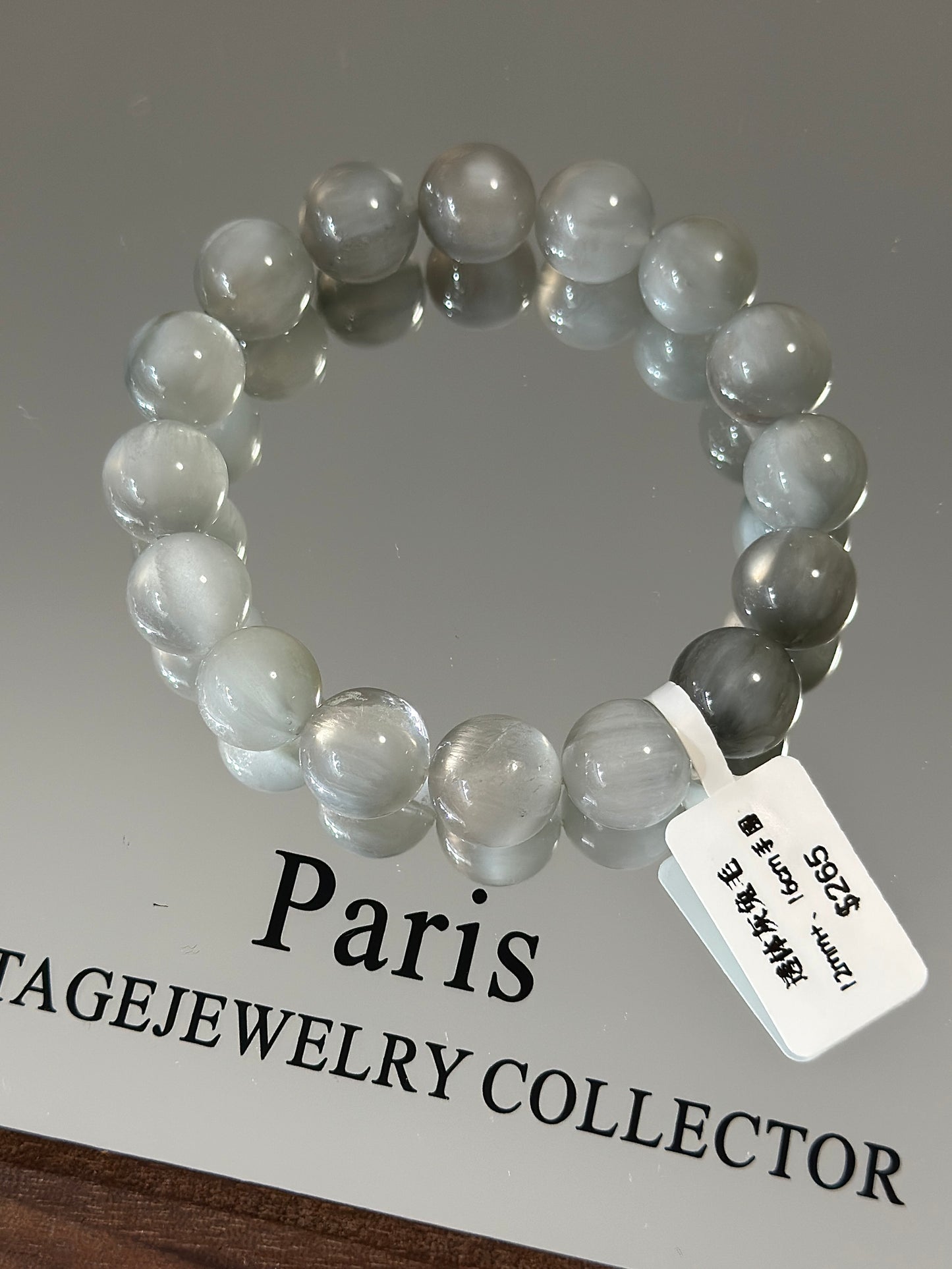 Transparent grey rabbit hair crystal