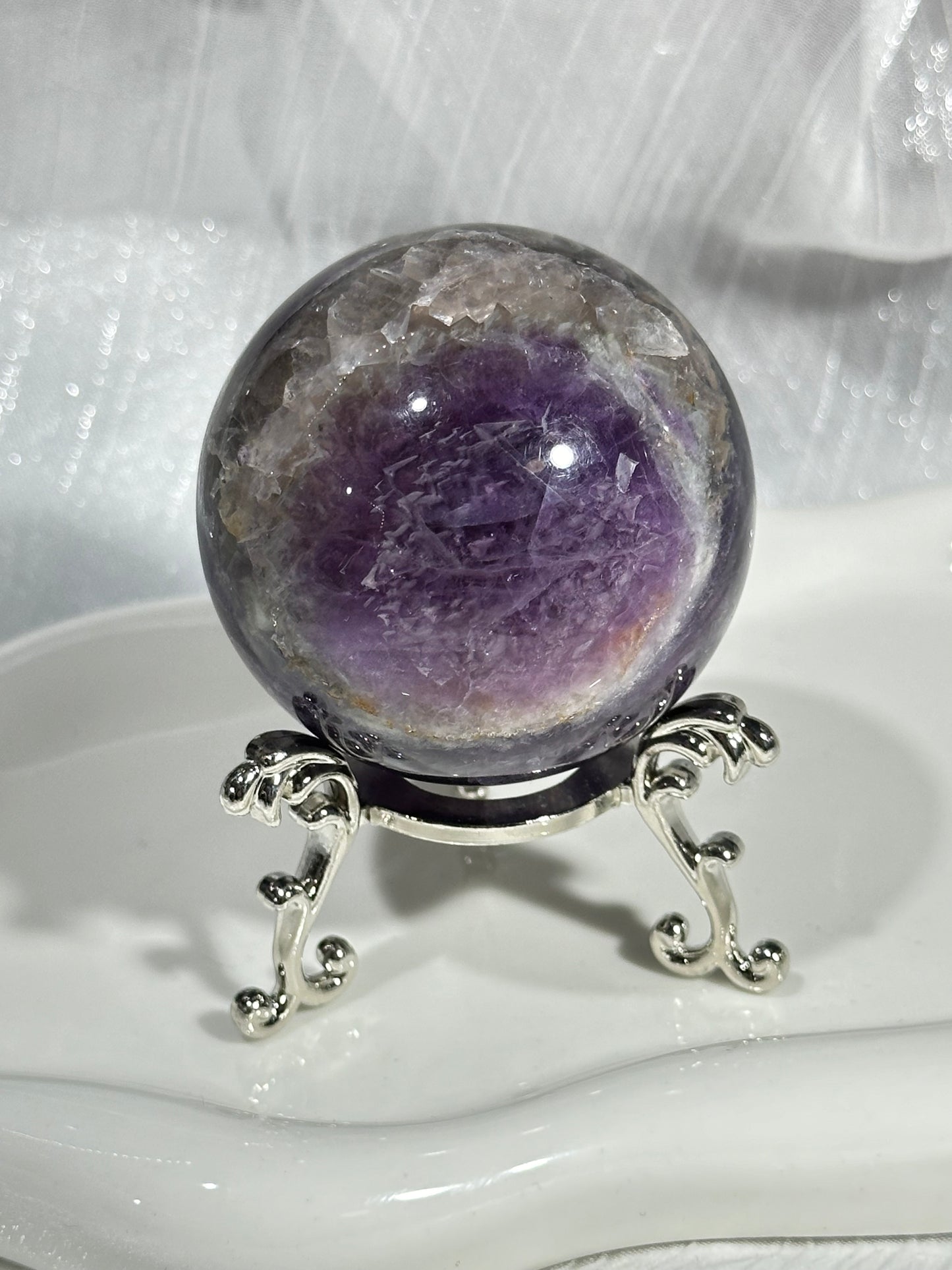 Thousand-layer purple fluorite crystal ball
