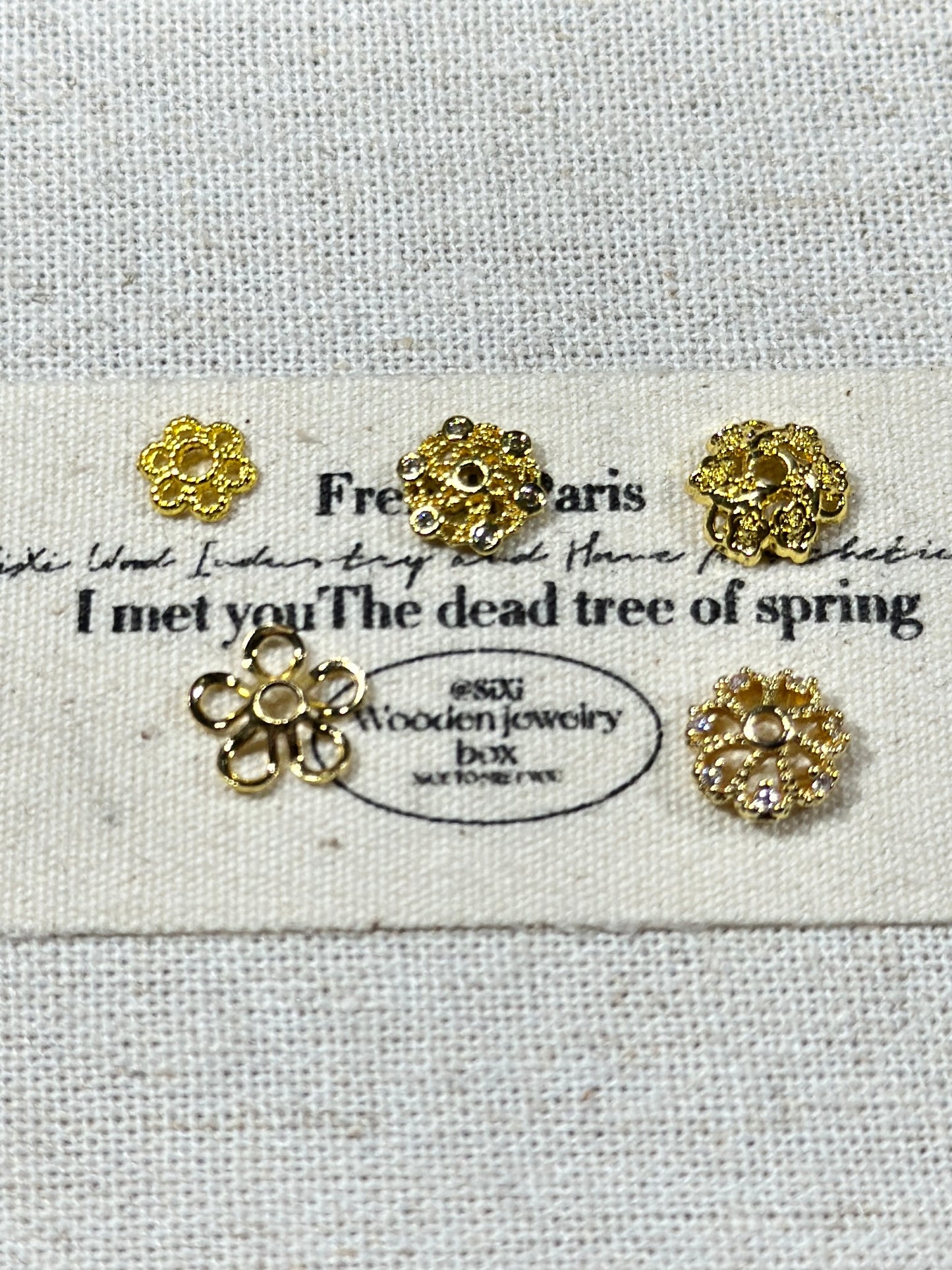 Bright gold torus spacer