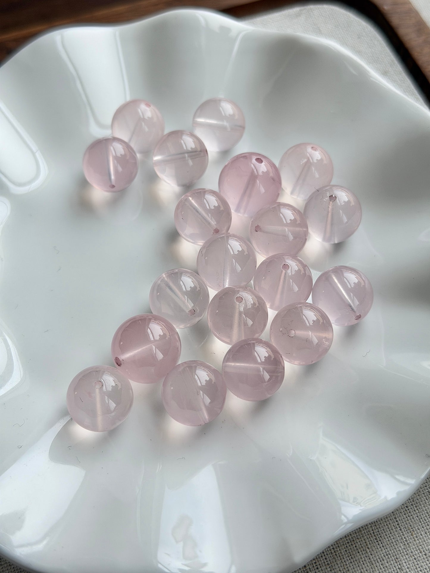 Mozambique rose quartz single bead