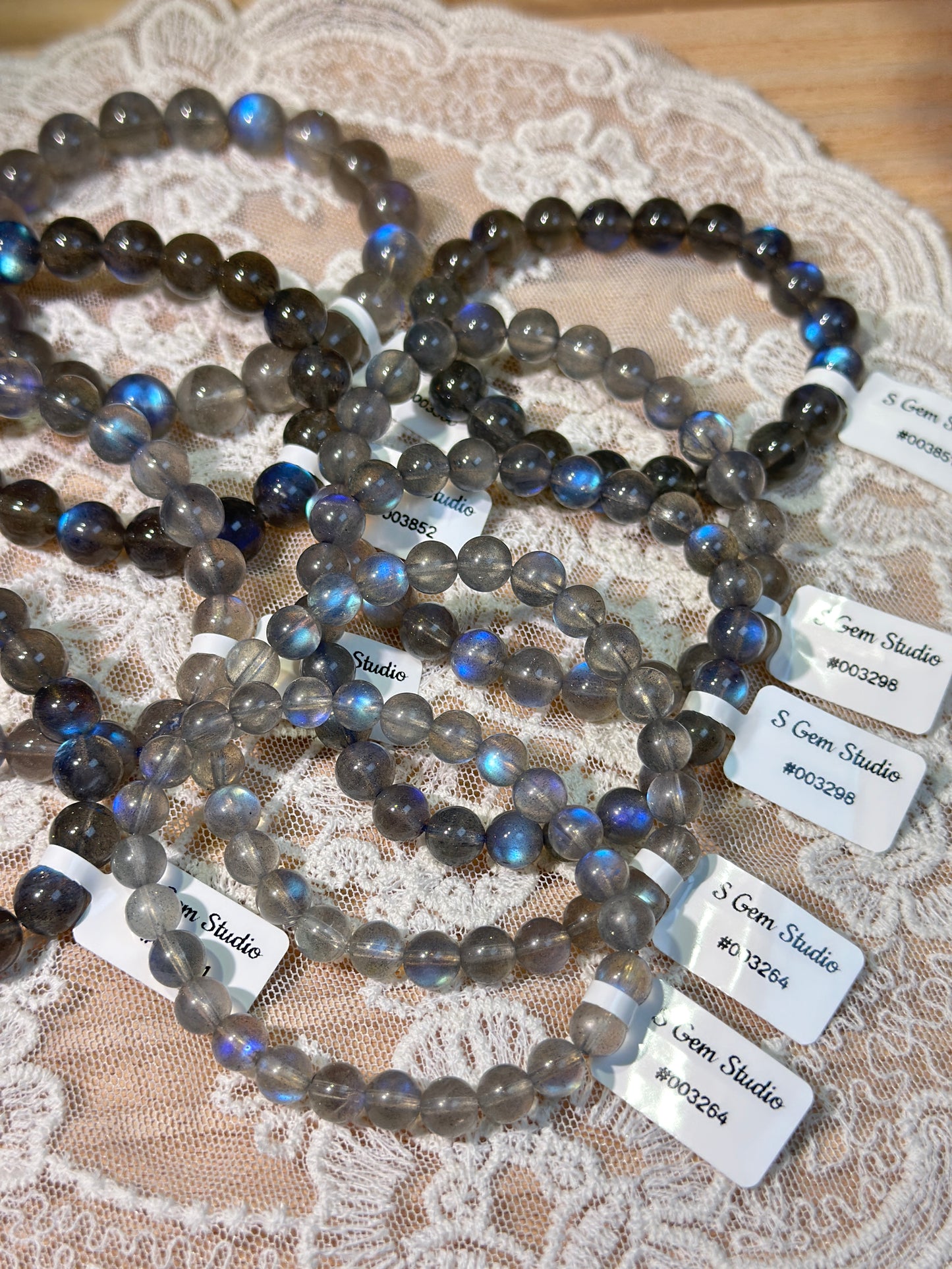 Full blue light gray moonlight