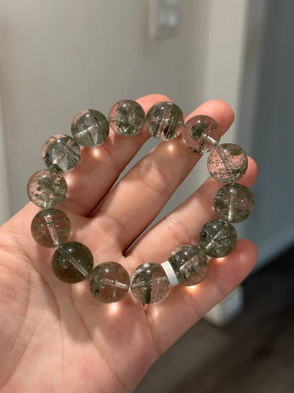 Pure Sands Green Ghost