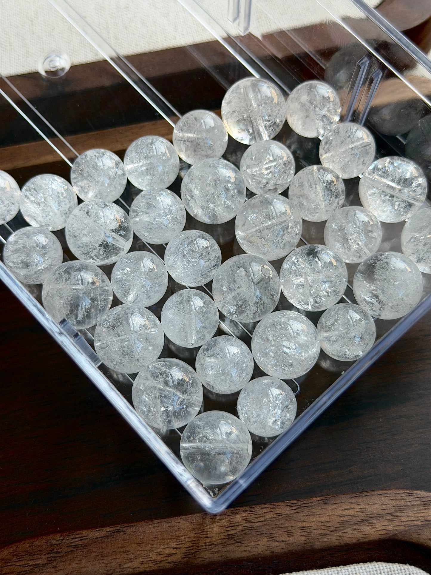 Full Blizzard White Azer Single Bead