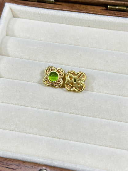 Jade four-leaf clover spacer beads