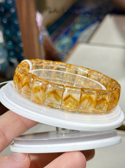 Yellow Tower Crystal Citrine Hand Card