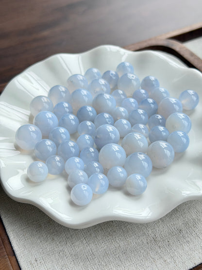 Blue chalcedony single bead