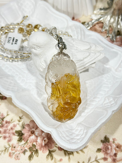 Yellow glue flower engraved fox brand necklace