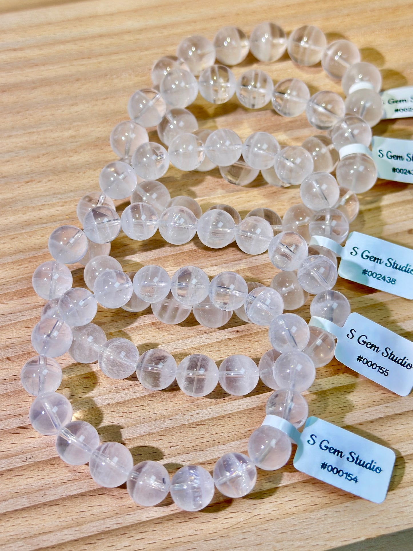 Thousand-layer white ghost crystal