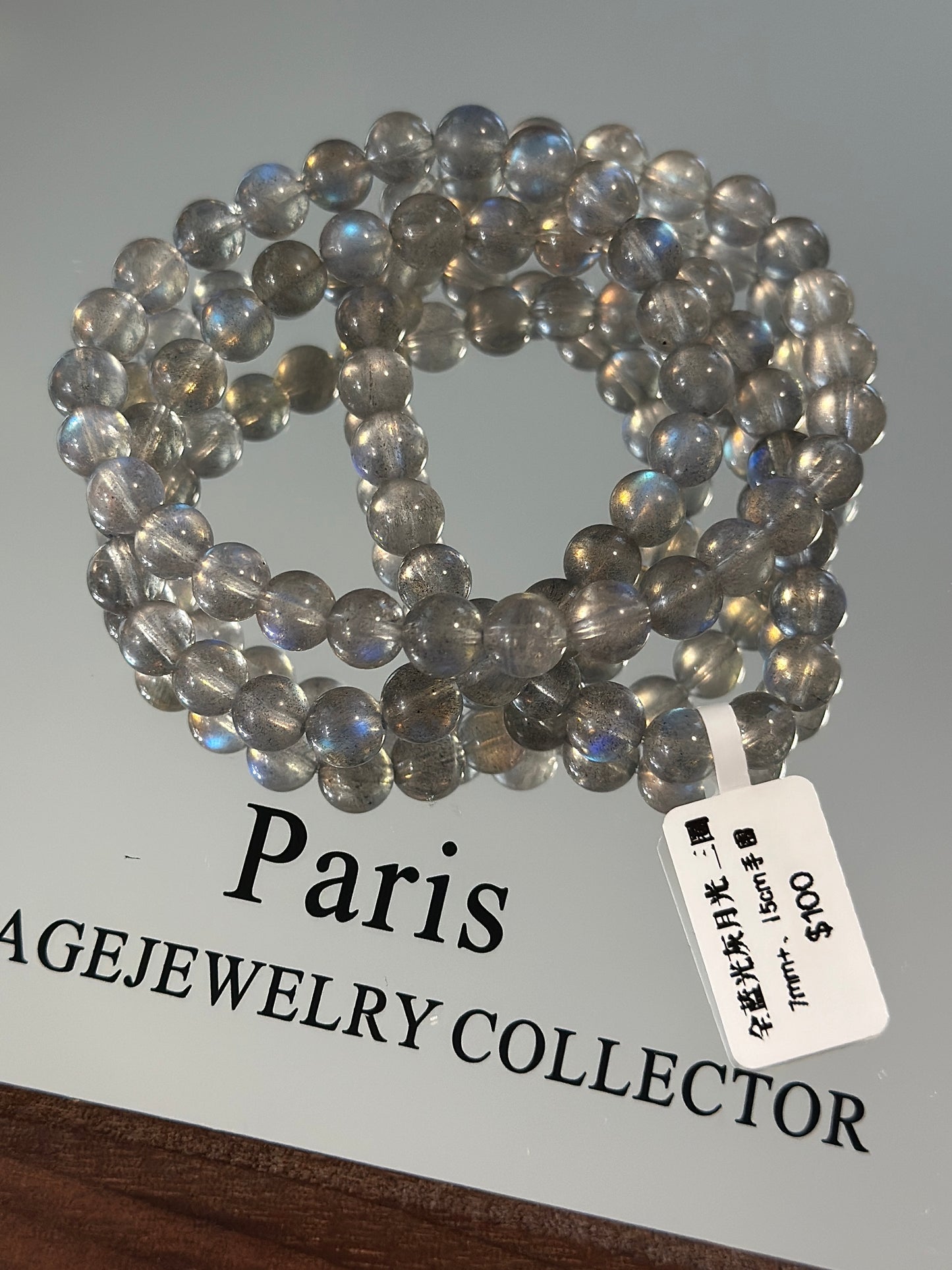 Full blue light gray moonlight three circles