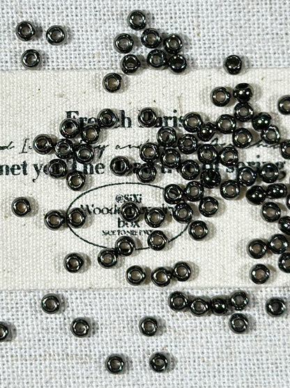 Gun black 2mm + round flat spacer beads