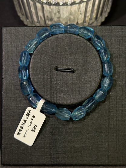 魔鬼蓝海蓝宝随形