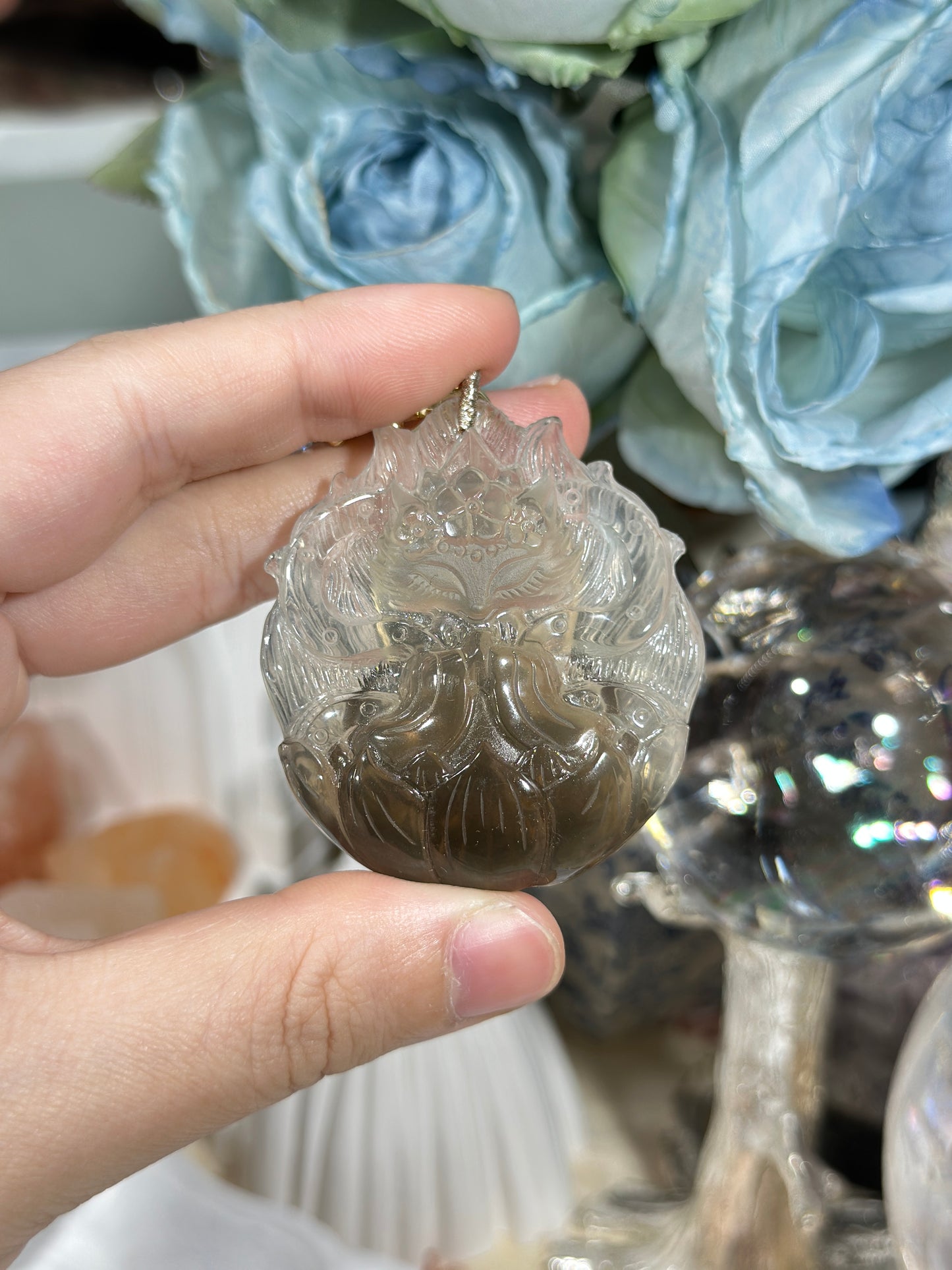 Tea crystal fox necklace