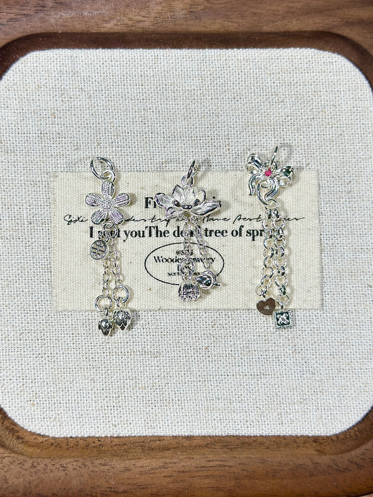 Bright silver tassel drip