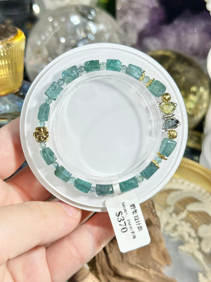 Free-Shaped Sugar Cube Full Blue Tourmaline