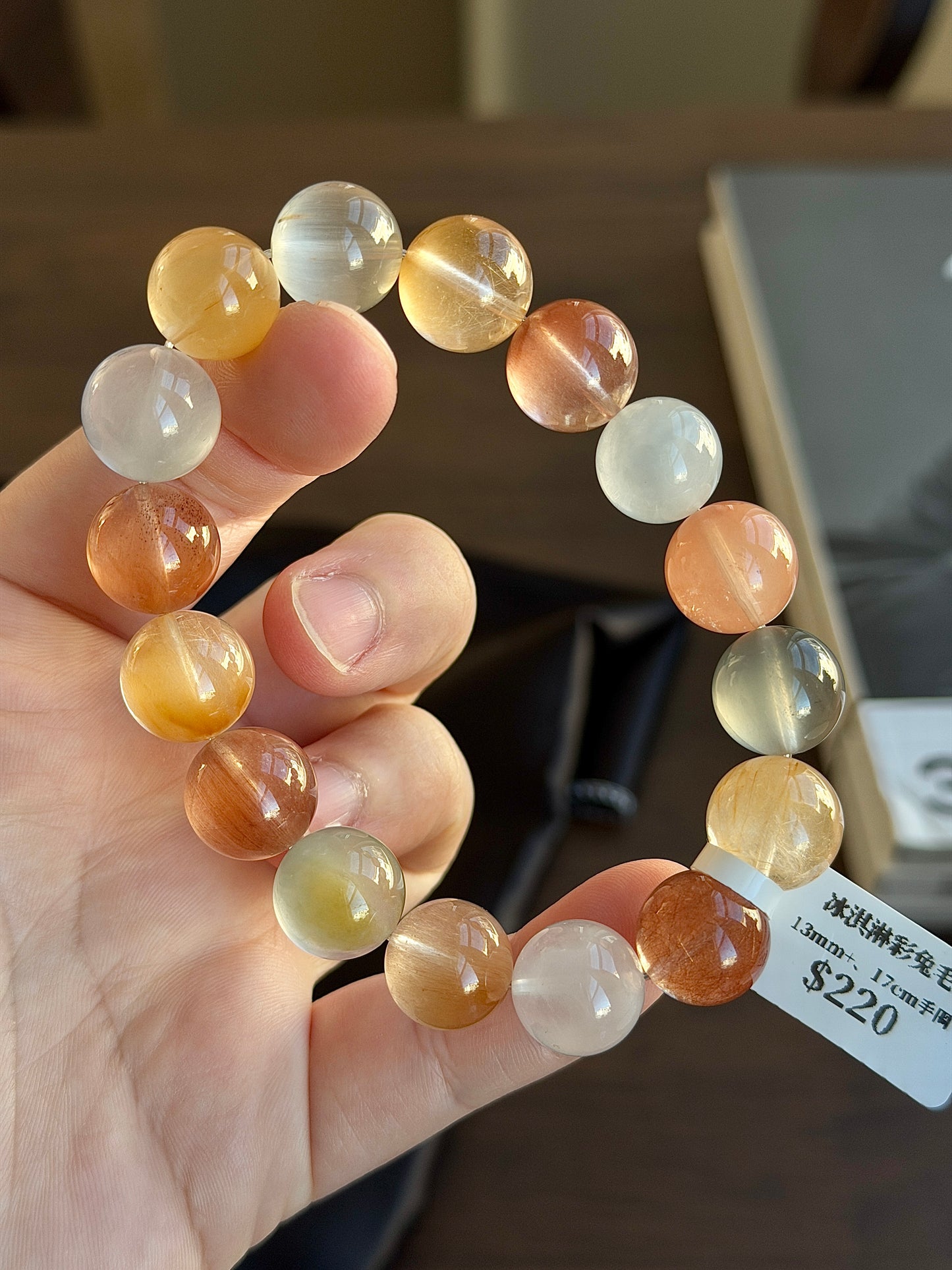 Ice cream colored rabbit fur crystal