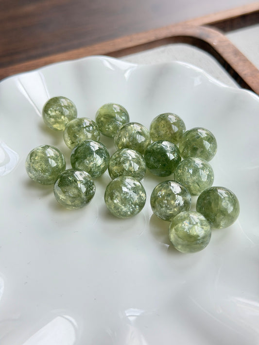 橄榄绿祖母晶单珠 13mm+