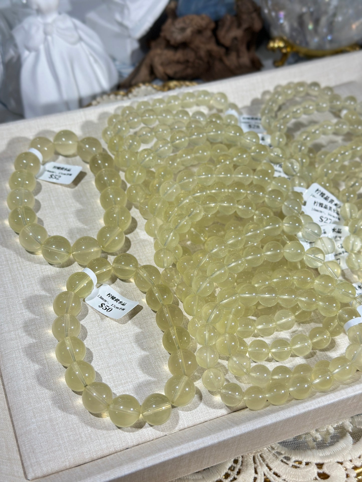 Pure milk lemon citrine