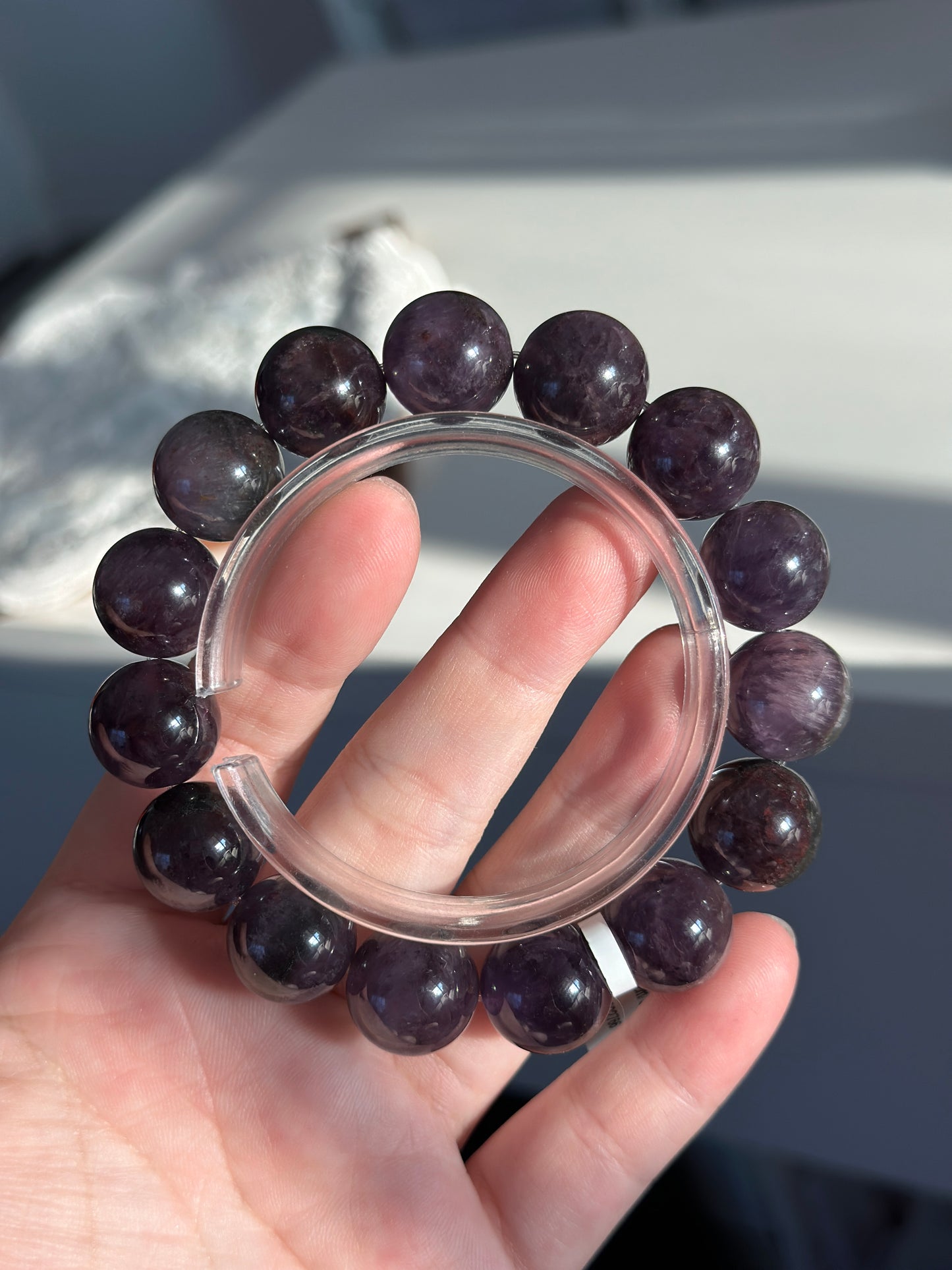 Aurora 23 Devil's Kiss