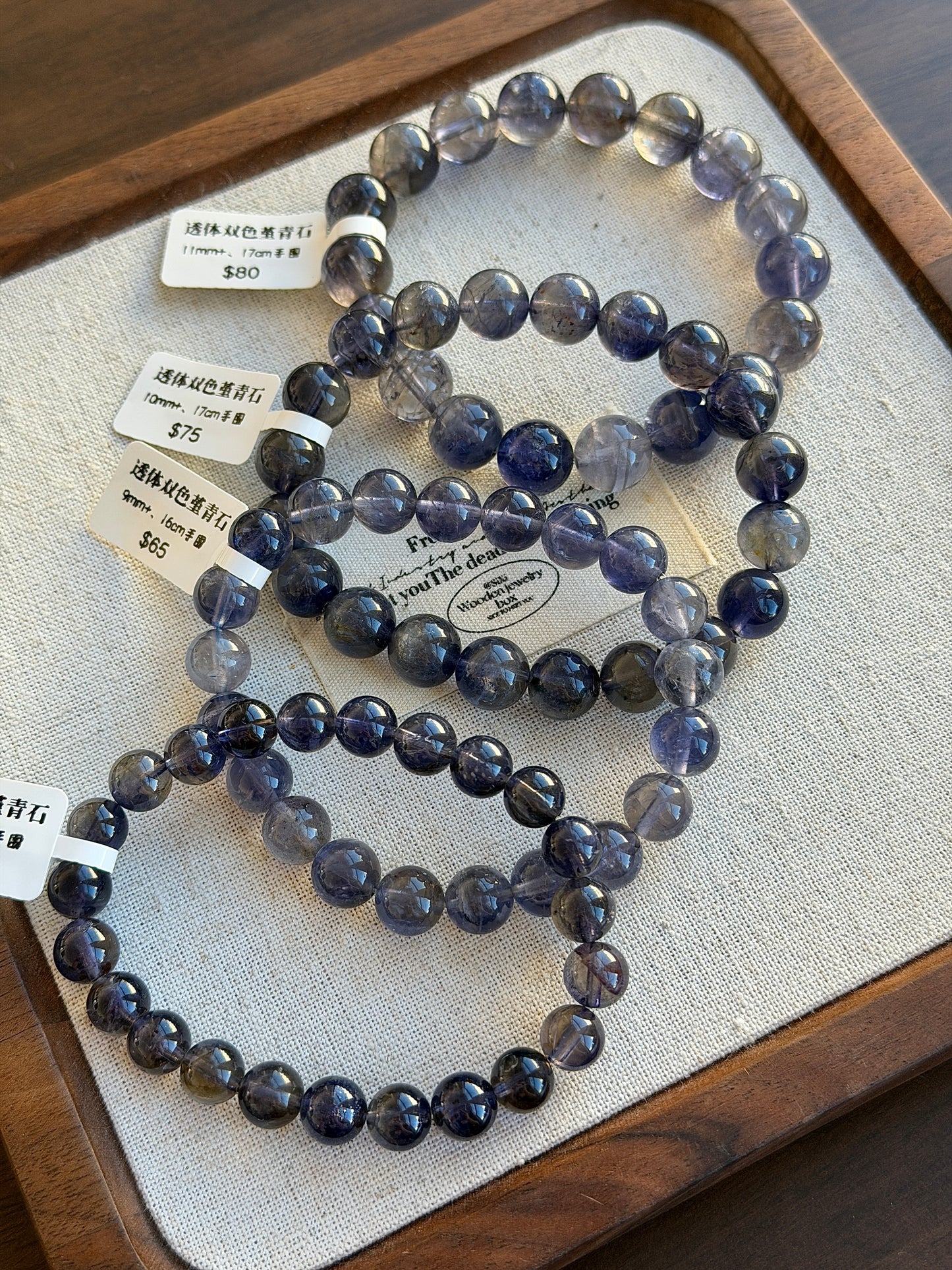 Transparent two-color cordierite