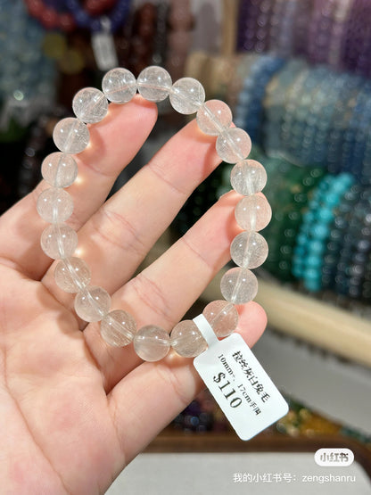 Brushed gray rabbit fur