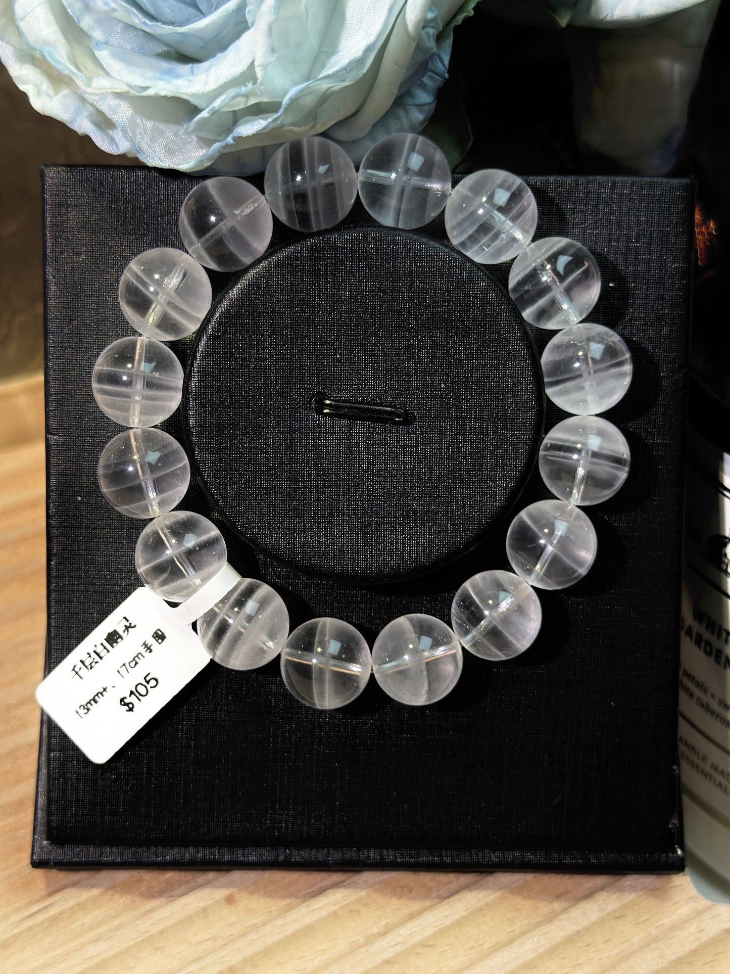 Thousand-layer white ghost crystal