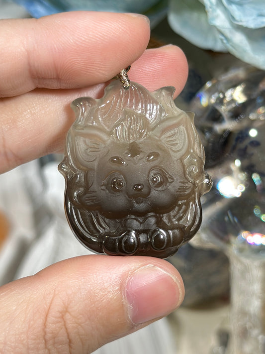 Tea crystal fox necklace