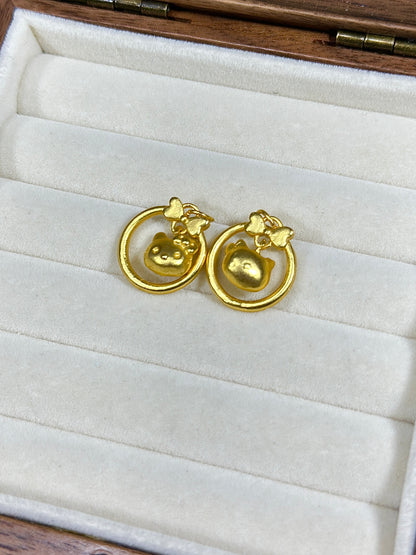 Gold Hello Kitty Round Plate Trickle