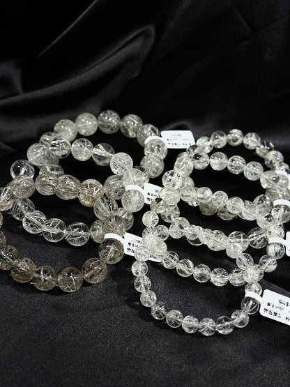 近净体雪霜发晶