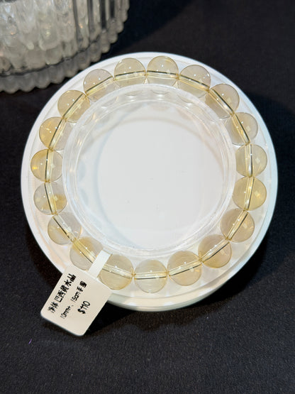 净体巴西黄水晶