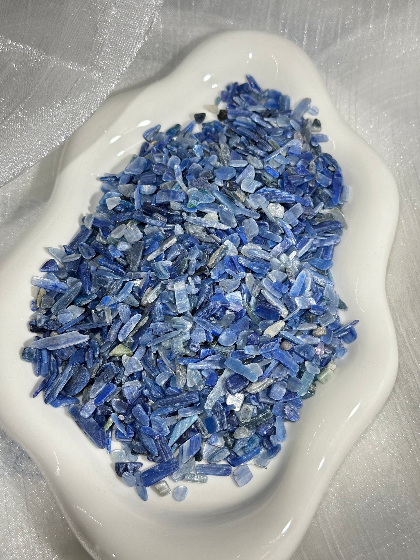 Kyanite crystal gravel