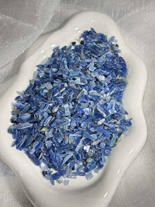 Kyanite crystal gravel
