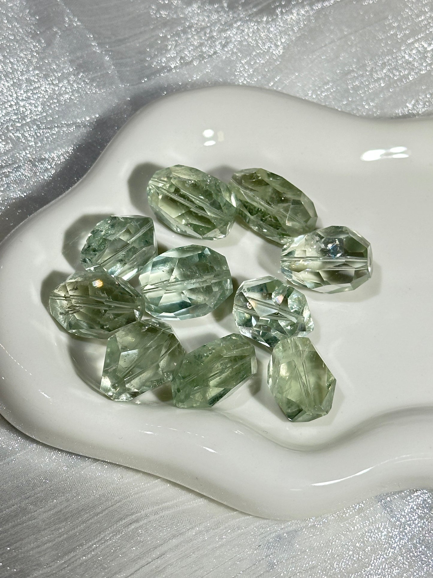 Green crystal shape