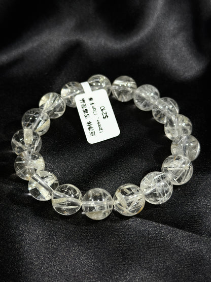 近净体雪霜发晶