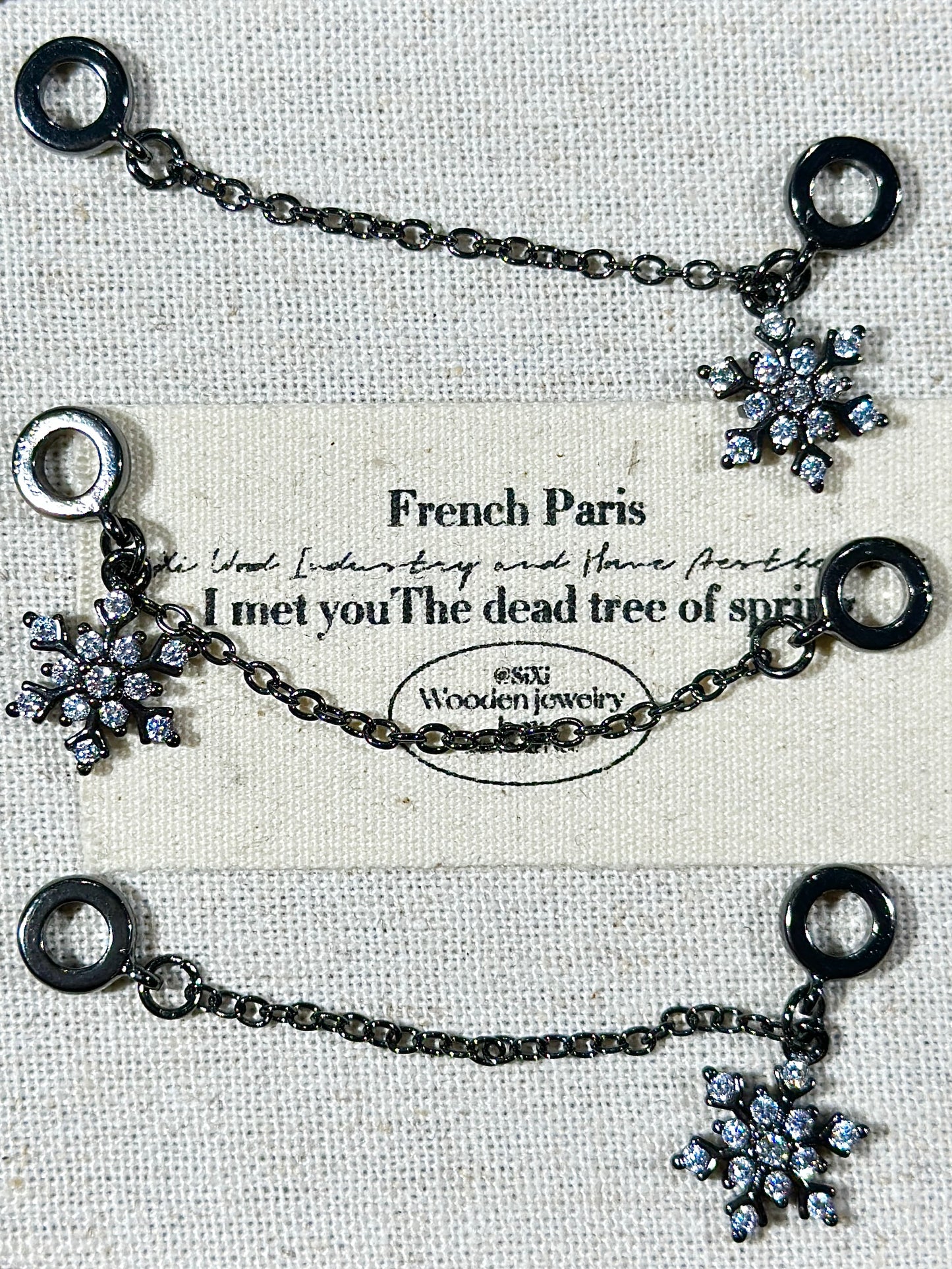 Gun Black Snowflake Safety Chain