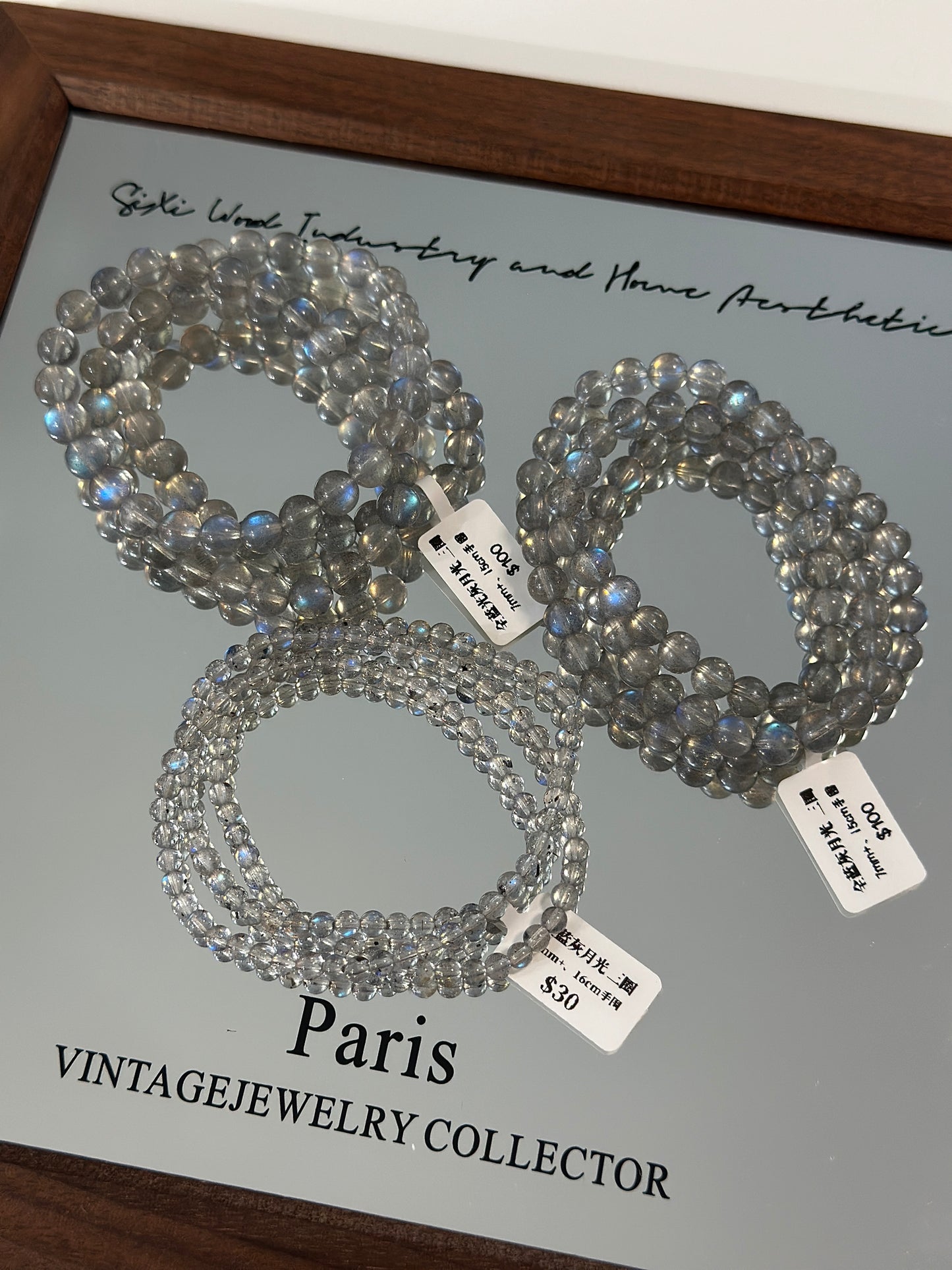 Full blue light gray moonlight three circles