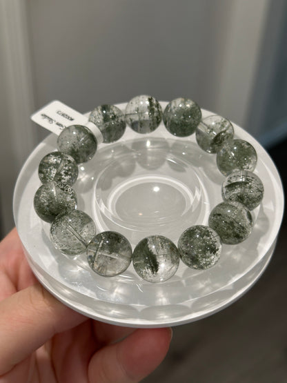 Pure Sands Green Ghost