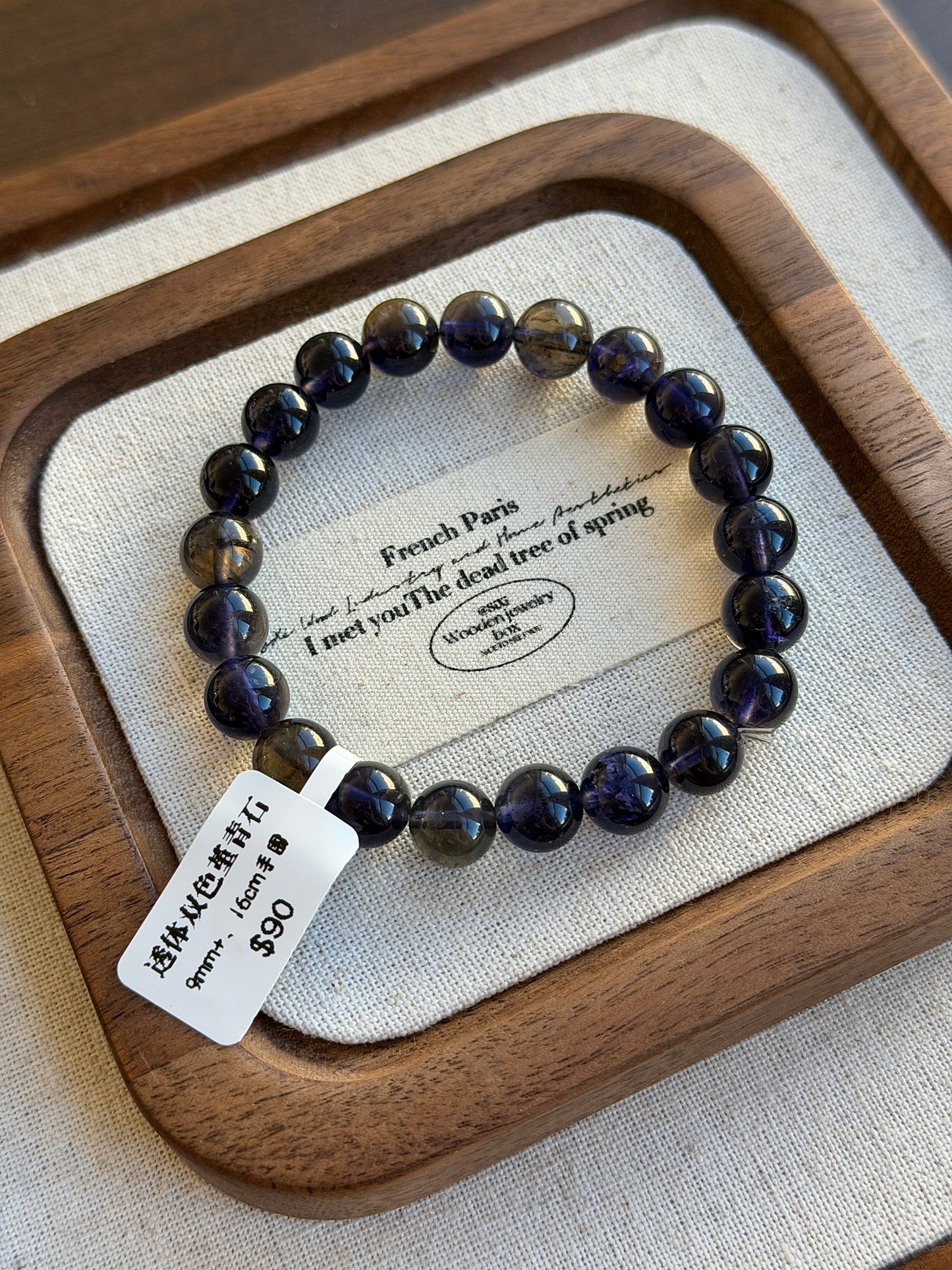 Transparent two-color cordierite