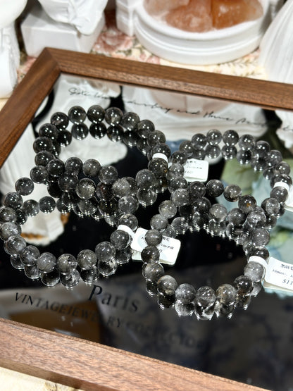 Black Feather Aurora