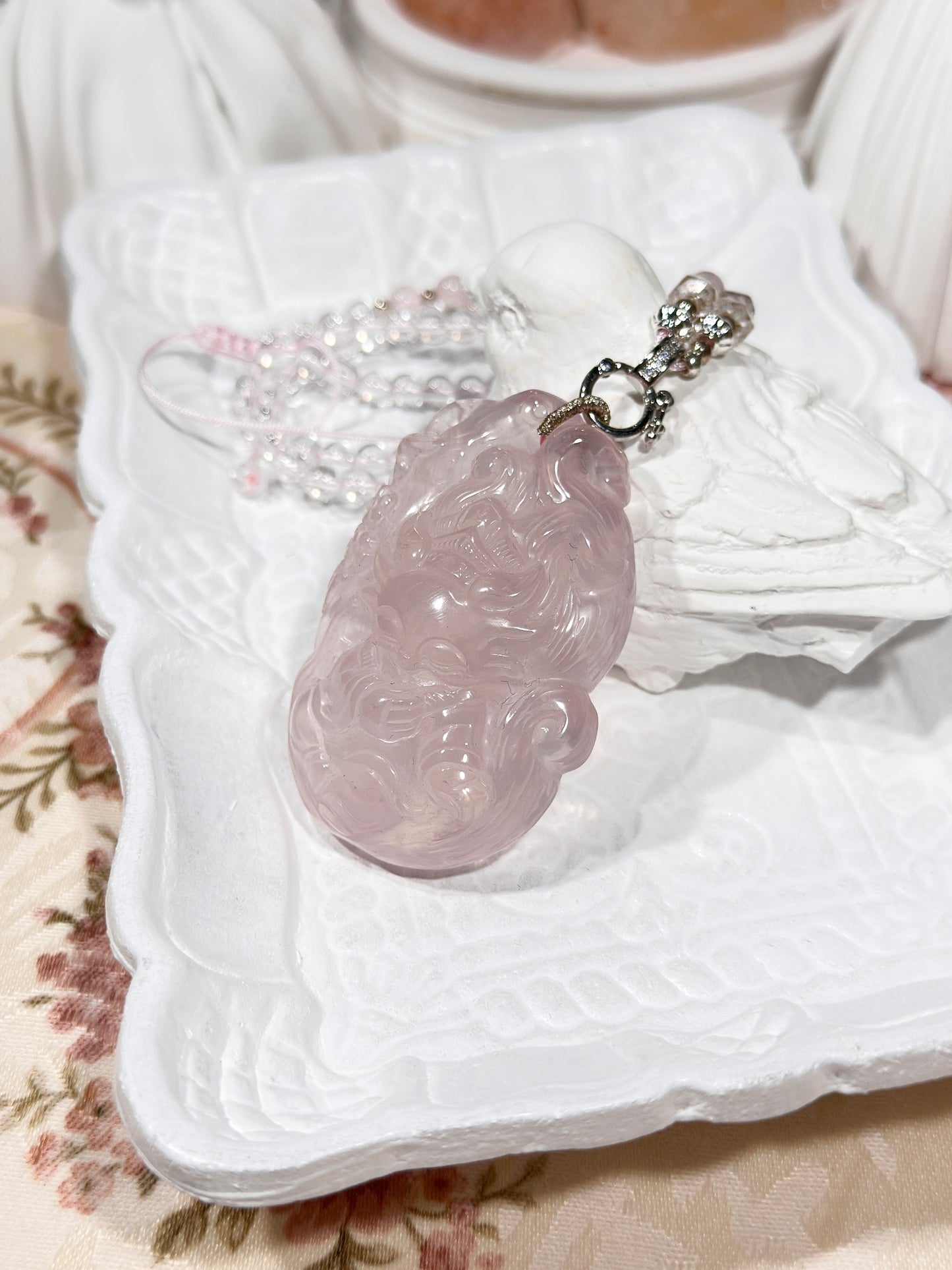 Pink quartz fox necklace