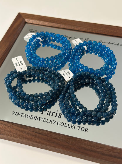 Blue phosphorus glow multiple circles