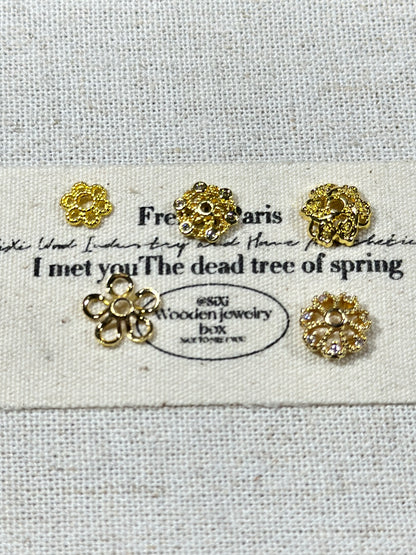 Bright gold torus spacer