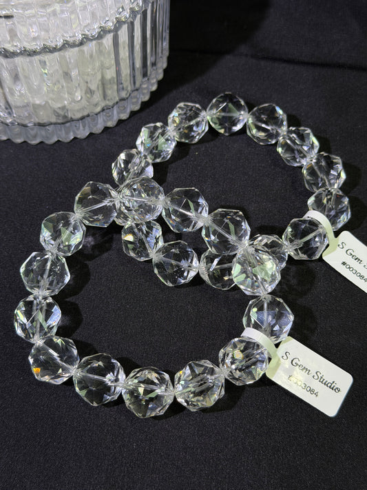 近净体白水晶钻切