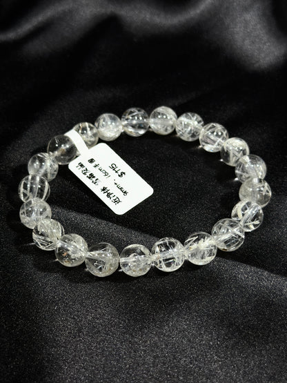 近净体雪霜发晶