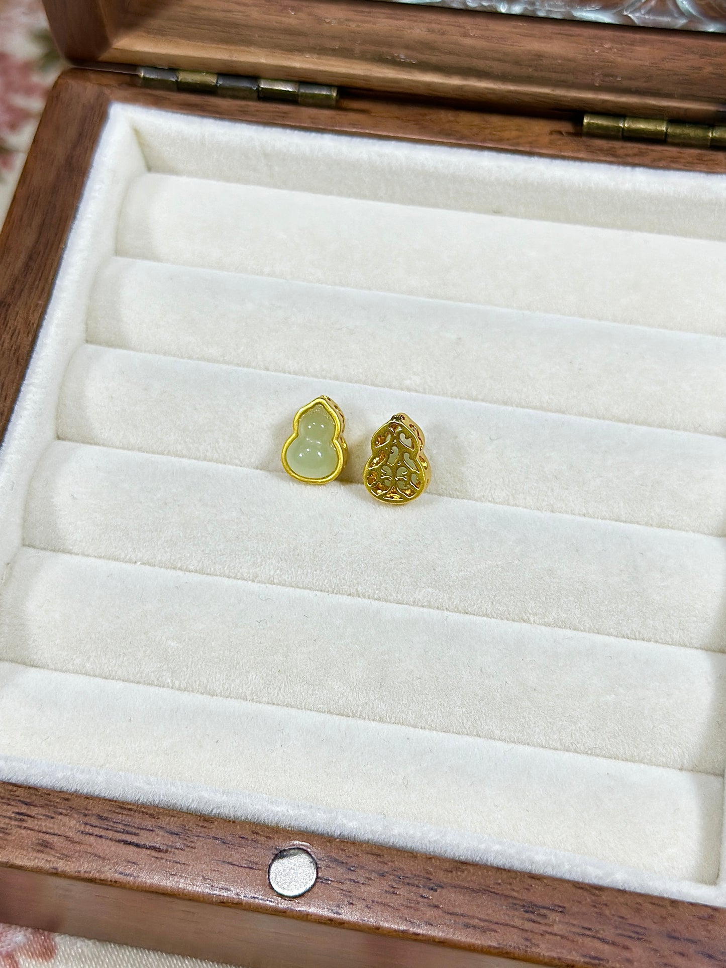 Green Hetian Jade Gourd Spacer Beads