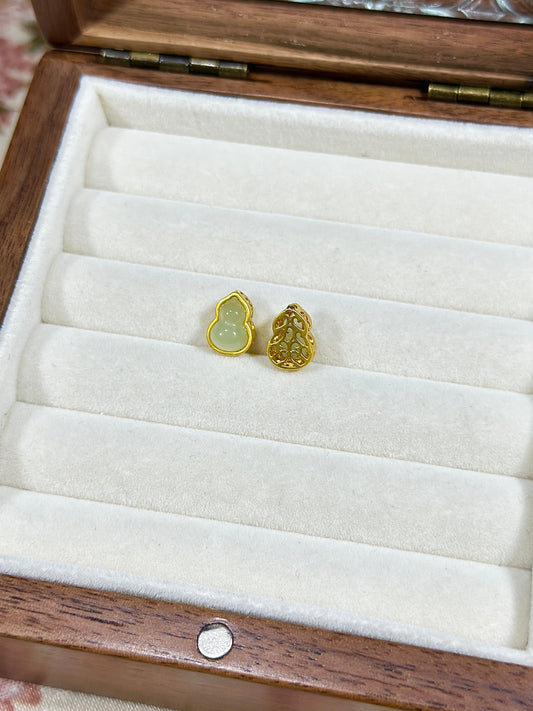 Green Hetian Jade Gourd Spacer Beads