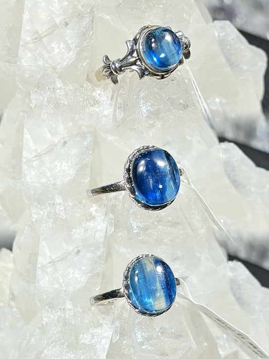 Kyanite S925 silver ring