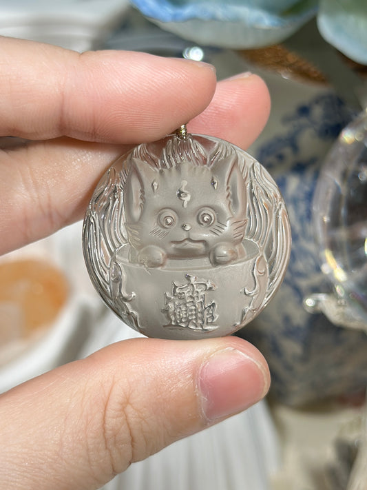 Tea crystal fox necklace