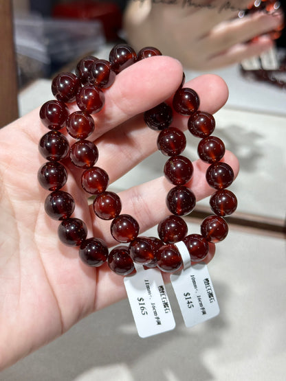 Orange-red garnet