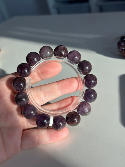 Aurora 23 Devil's Kiss